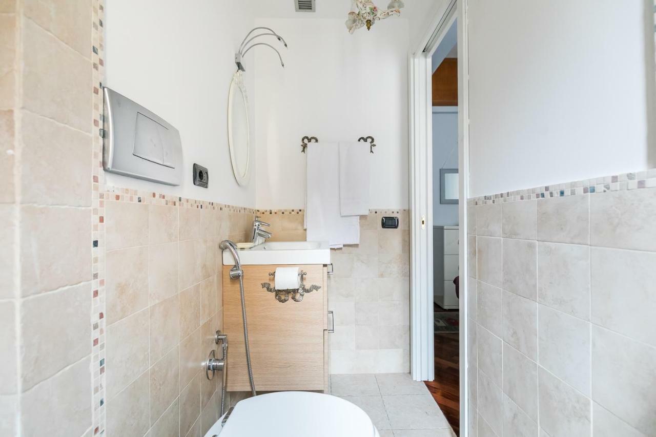 Vacanza Romana Guesthouse Exterior photo